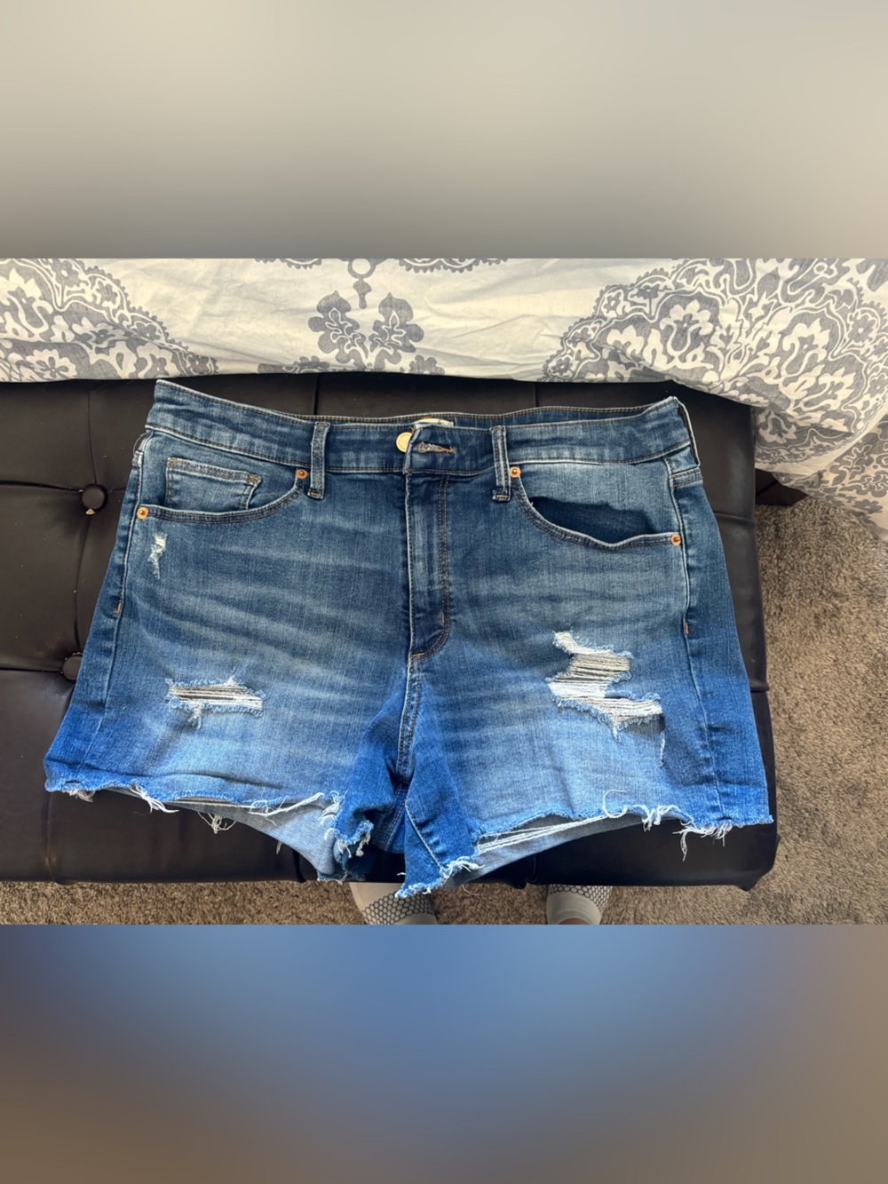 Universal Thread Distressed Blue Denim Cutoff Shorts